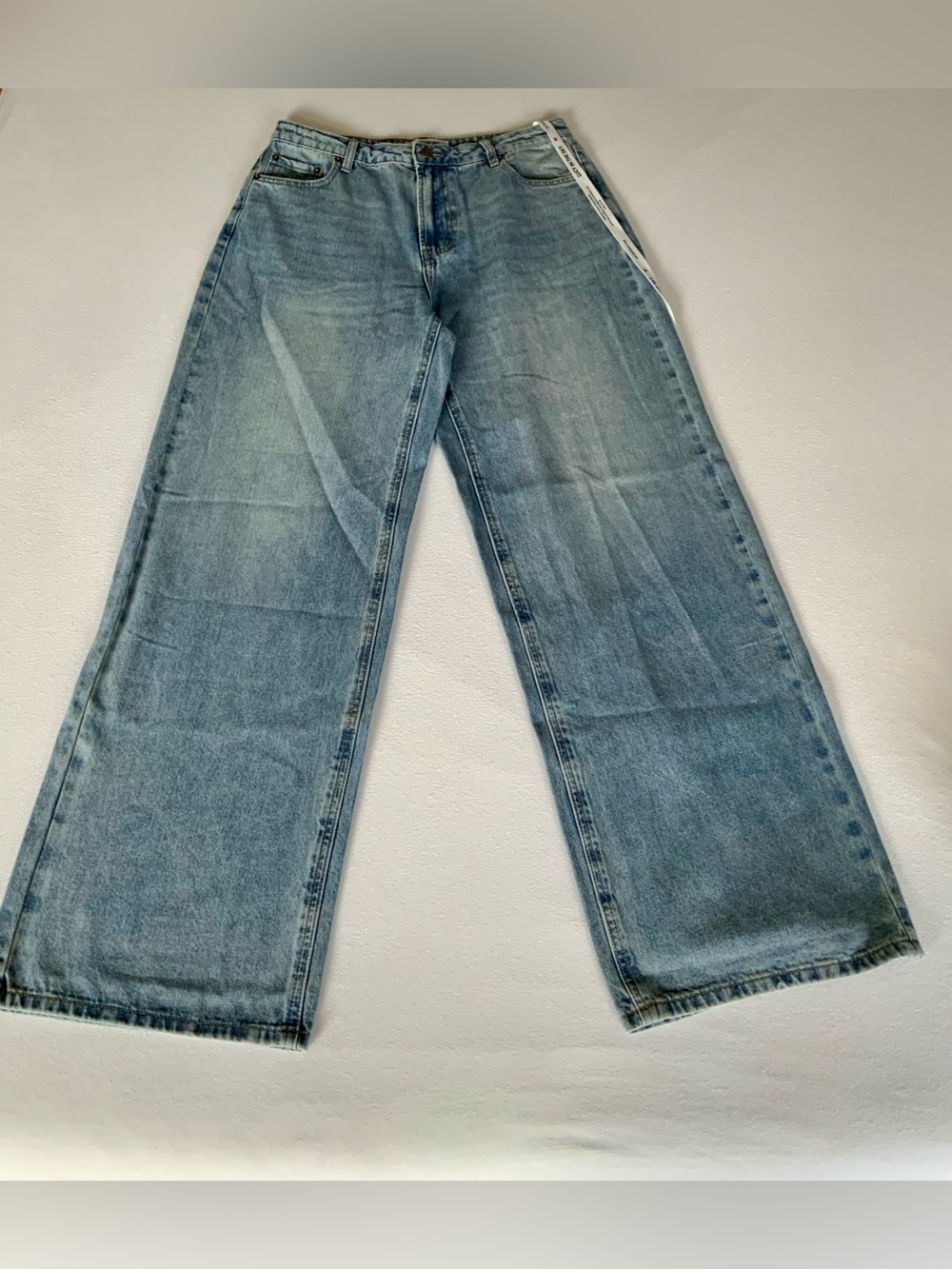 Lucy in the Sky High Rise Wide Leg Jeans Faded Denim NWT Size 8